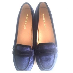 Madden Girl Blue Velvet Penny Loafers VGUC